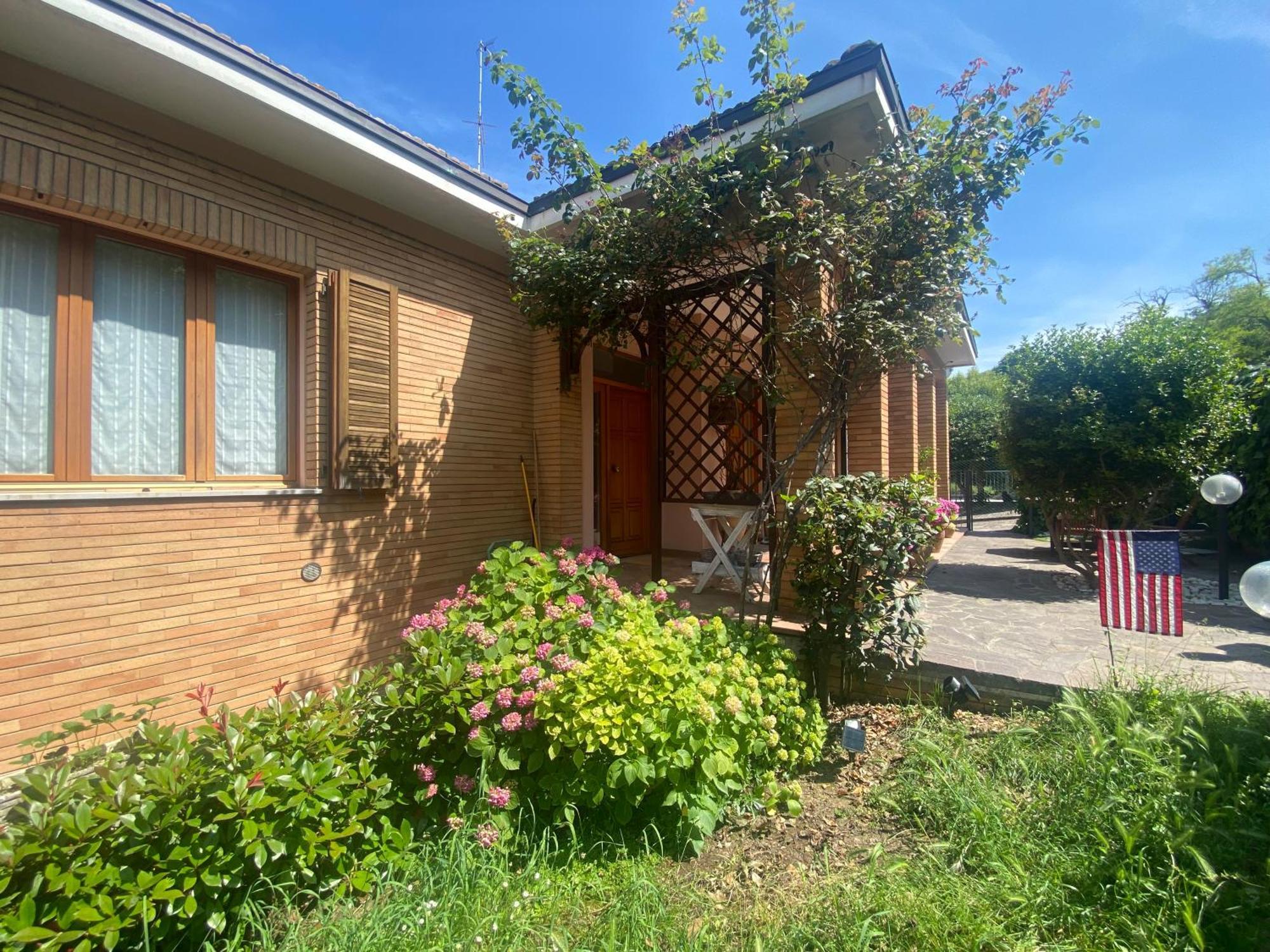 דירות Casa San Bartolo - Pesaro Baia Flaminia מראה חיצוני תמונה